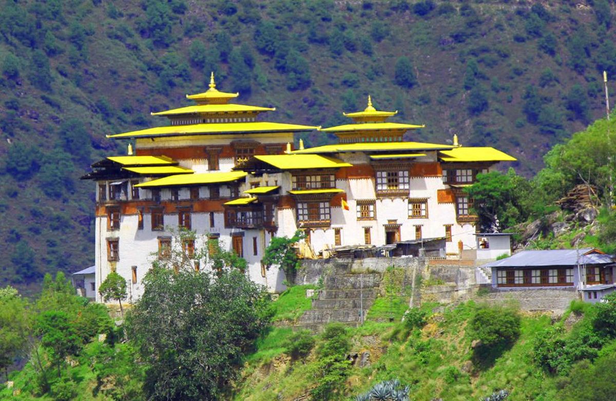 Trashigang Dzong above the Drangme Chhu in eastern Bhutan